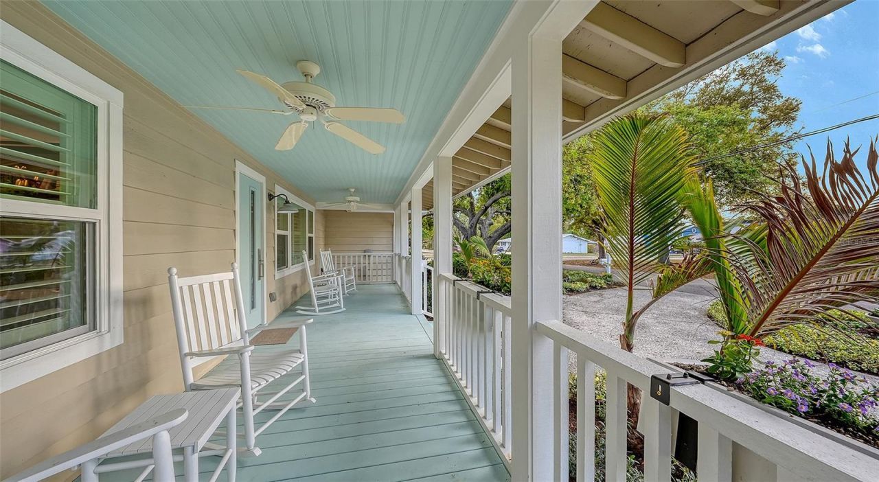 1661 S Jefferson Avenue, Sarasota, FL 34239 Photo