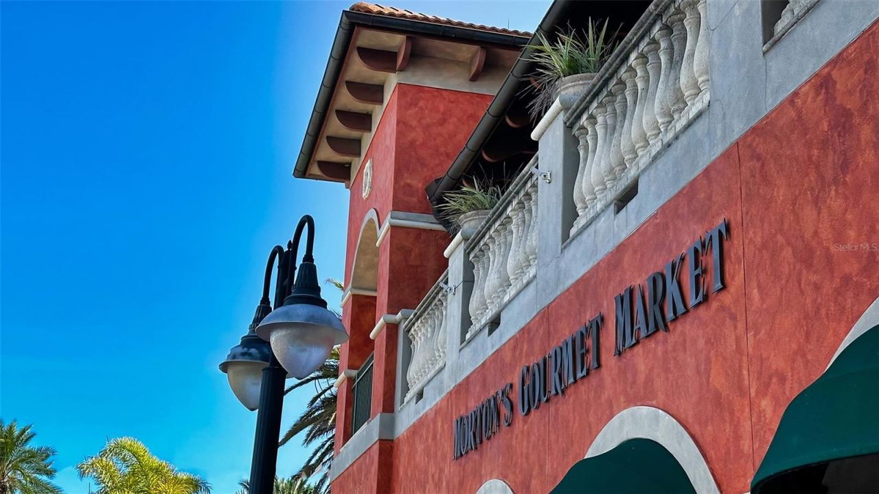 1661 S Jefferson Avenue, Sarasota, FL 34239 Photo