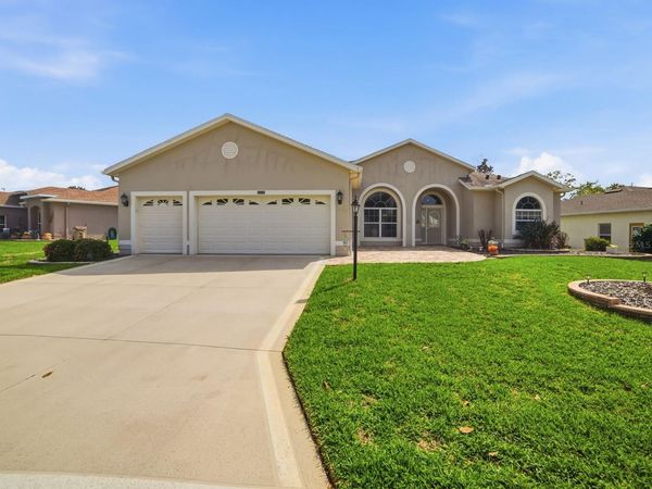 24530 PARLANGE COURT , LEESBURG, FL 34748