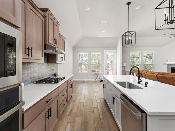 201 Blue Jasmine TRL, Georgetown, TX 78628