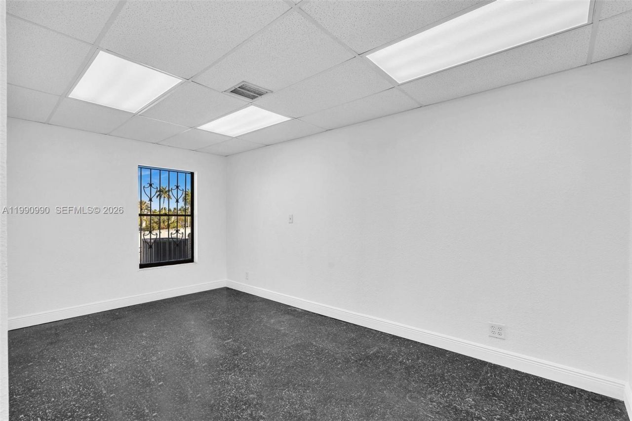 201 N University Dr , Unit 17B, Plantation, FL 33324 Photo