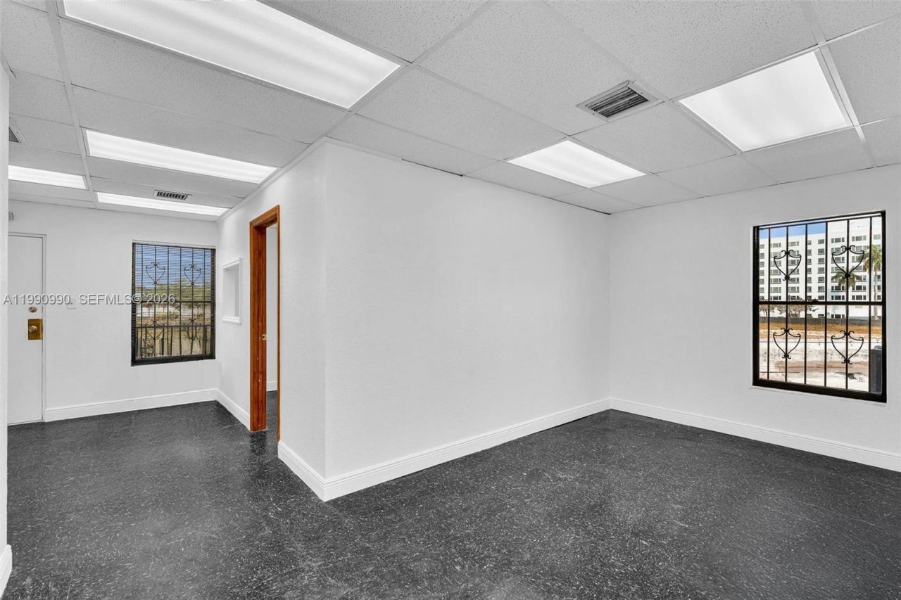 201 N University Dr , Unit 17B, Plantation, FL 33324 Photo