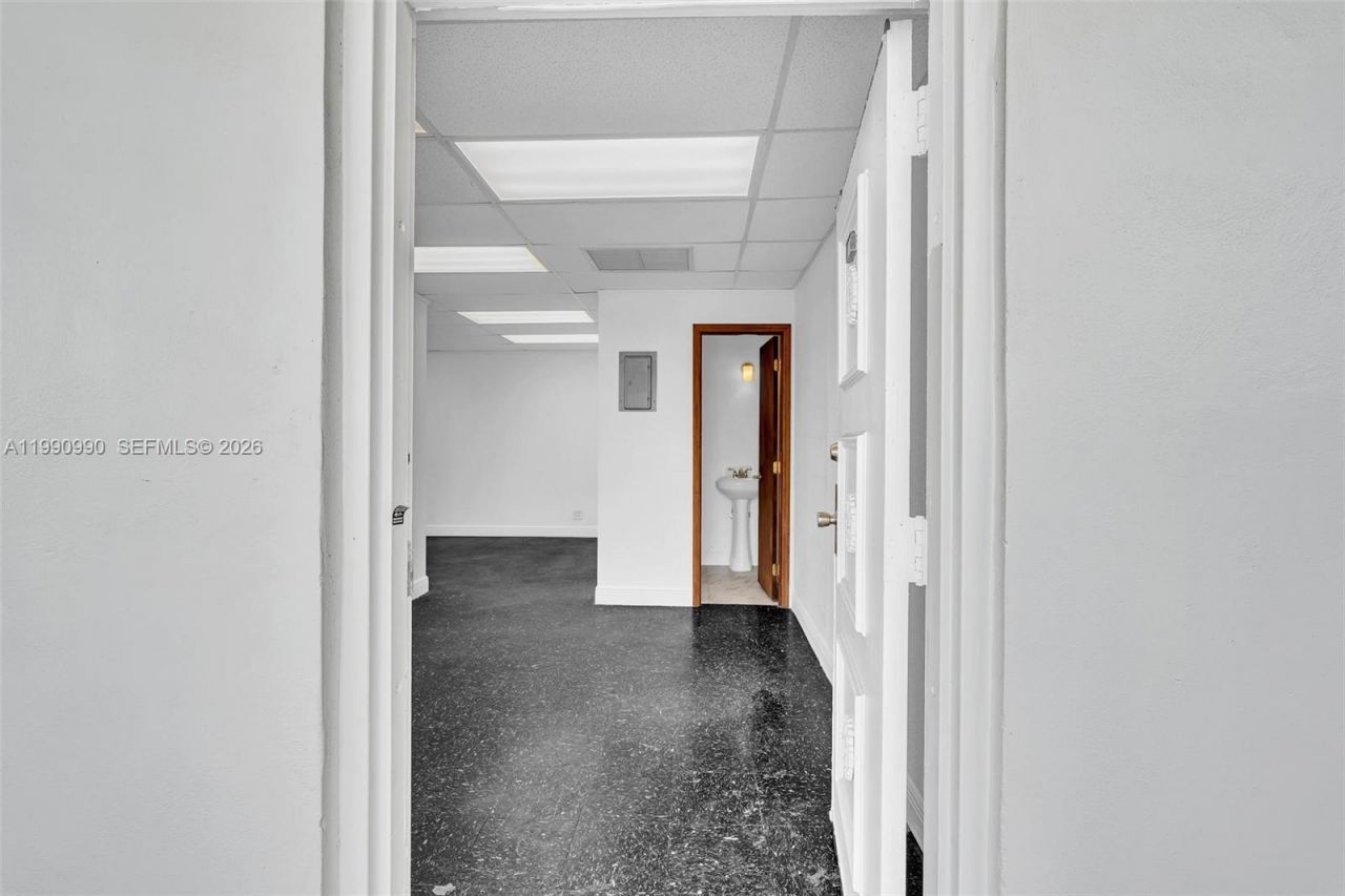 201 N University Dr , Unit 17B, Plantation, FL 33324 Photo