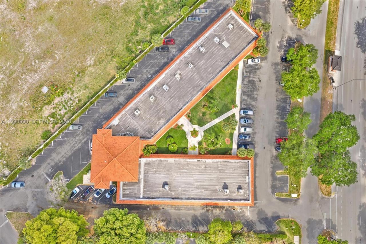 201 N University Dr , Unit 17B, Plantation, FL 33324 Photo