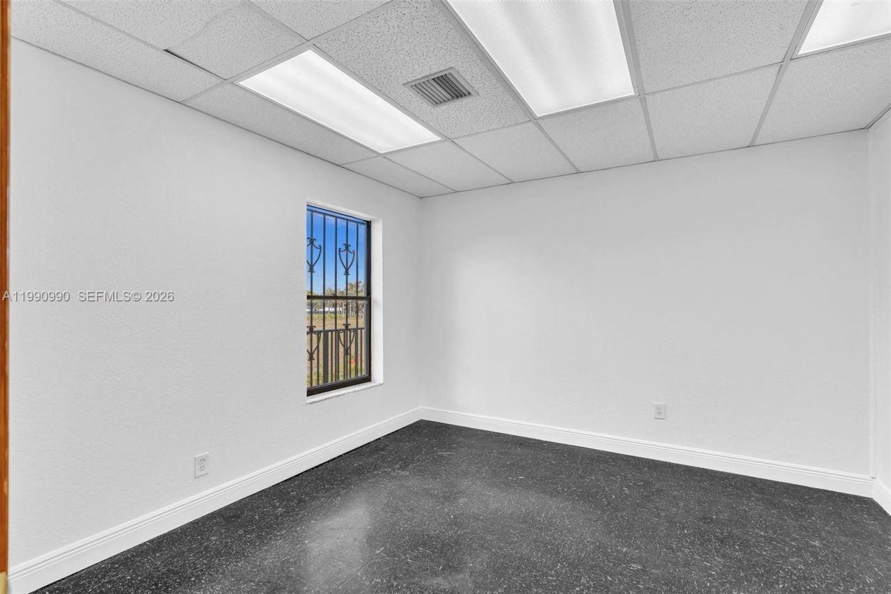 201 N University Dr , Unit 17B, Plantation, FL 33324 Photo