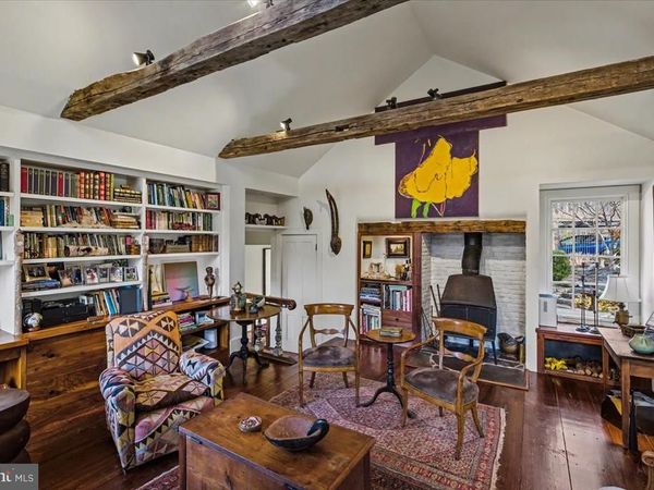 6338 OLD CARVERSVILLE ROAD, CARVERSVILLE, PA 18913