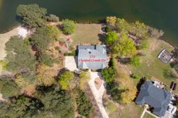 370 Chapel Creek Drive photo 4