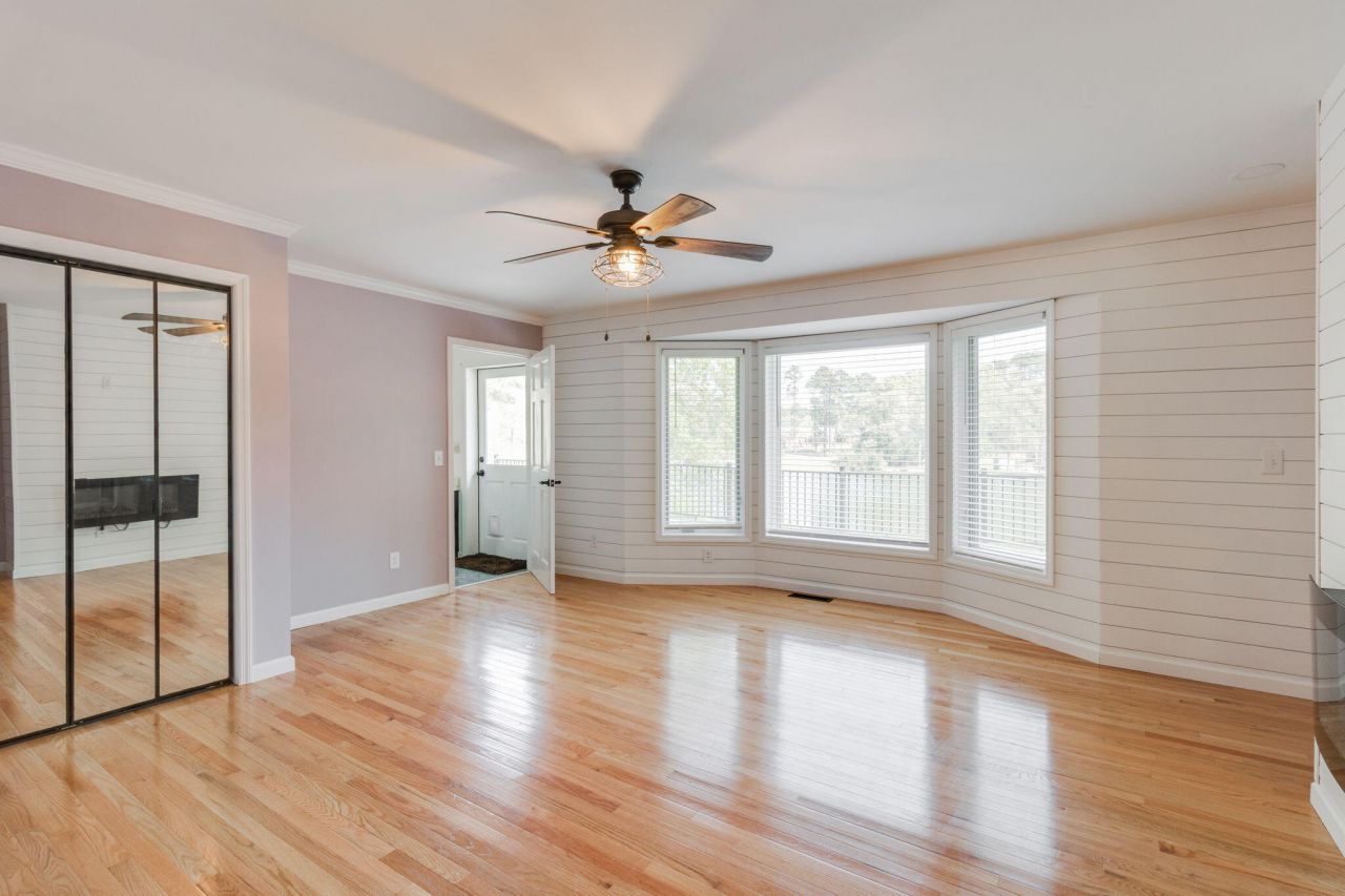 370 Chapel Creek Drive Photo 31