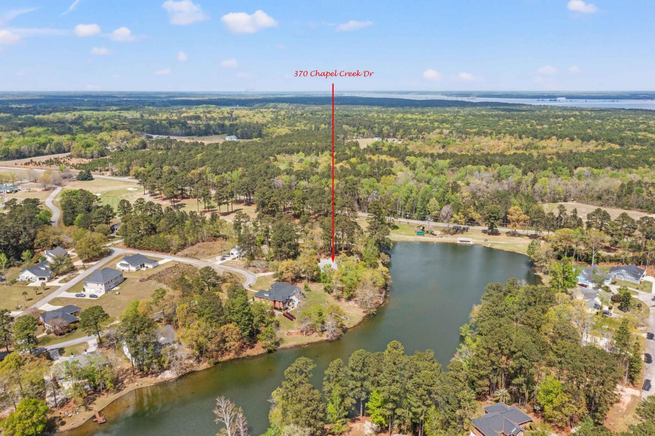 370 Chapel Creek Drive Photo 5