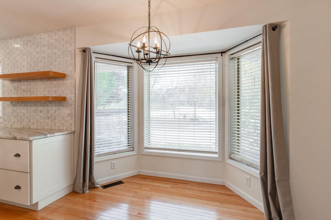 370 Chapel Creek Drive Photo 9