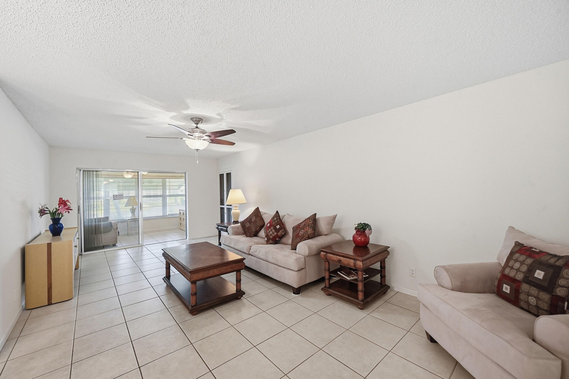 14589 Canalview Drive, Unit B, Delray Beach, FL 33484 Photo