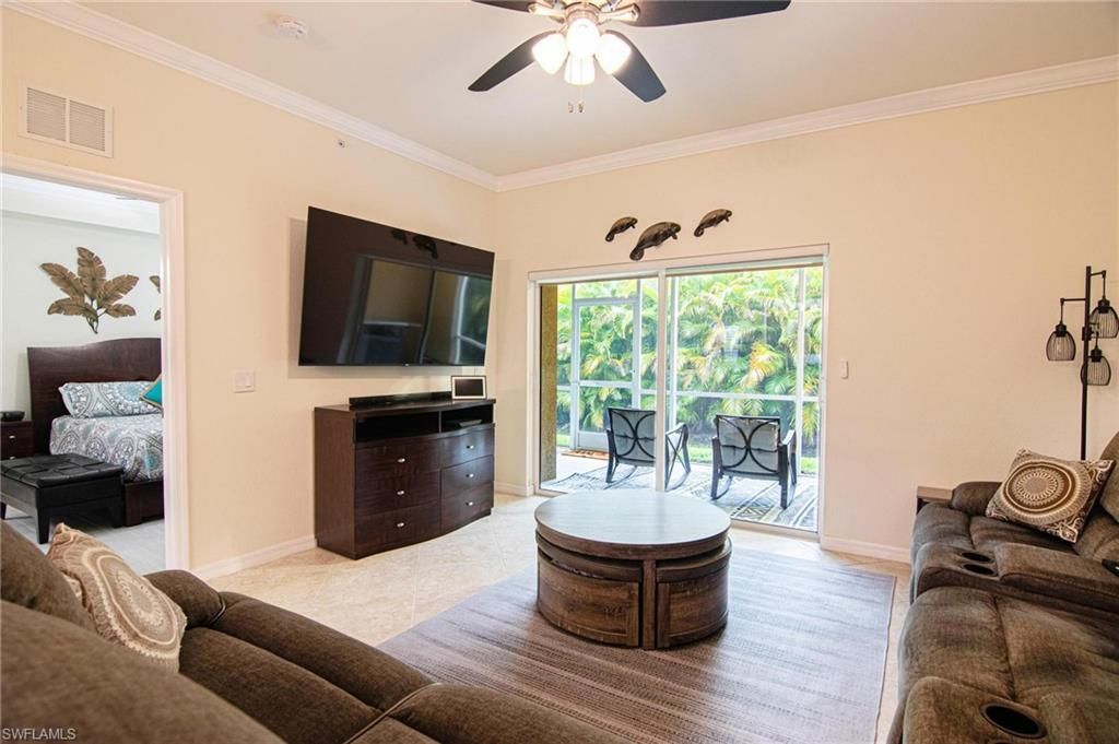 1057 Winding Pines Cir, Unit 105, Cape Coral, FL 33909 Photo