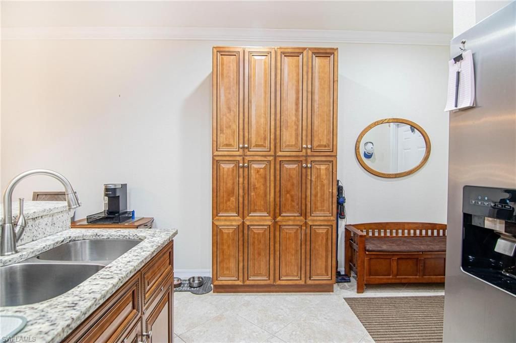 1057 Winding Pines Cir, Unit 105, Cape Coral, FL 33909 Photo