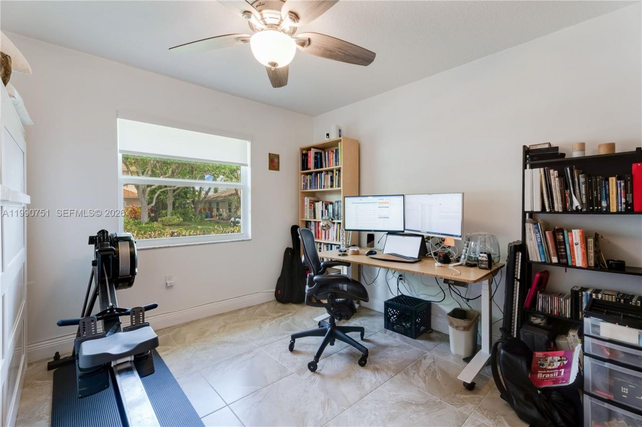 9014 SW 163rd Ter, Palmetto Bay, FL 33157 Photo