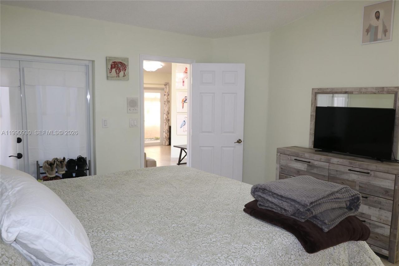 12347 SW 145th St , Miami, FL 33186 Photo