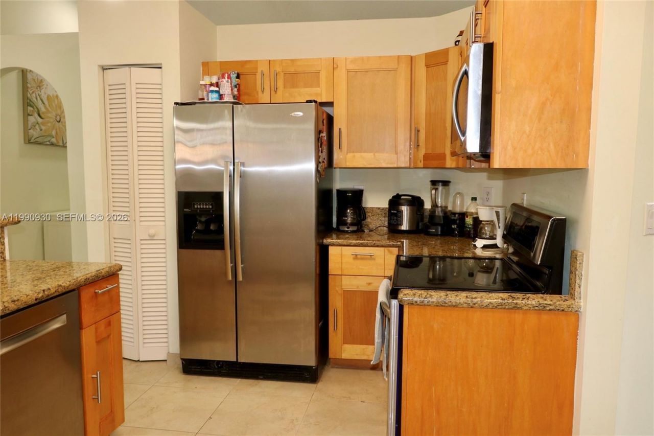 12347 SW 145th St , Miami, FL 33186 Photo