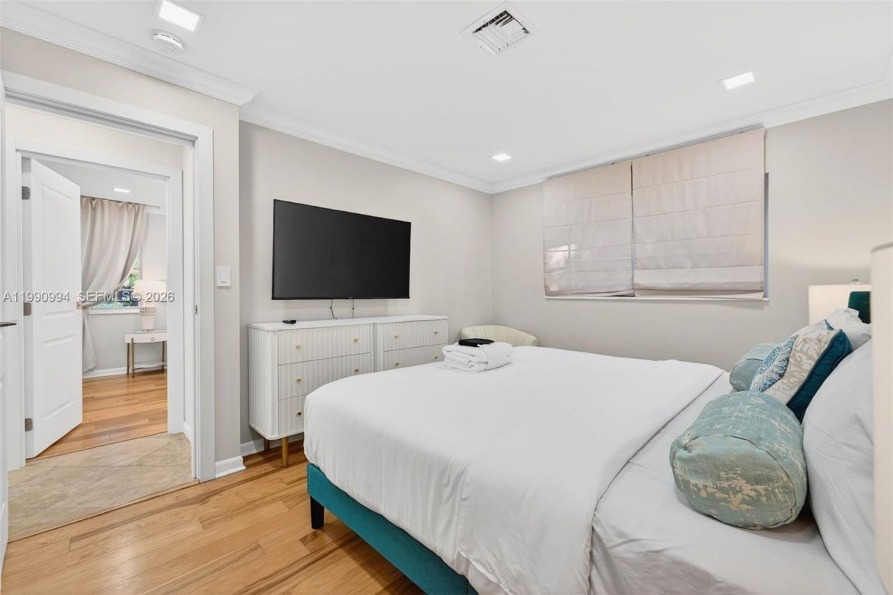 1661 Bel Air Ave , Lauderdale by the Sea, FL 33062 Photo