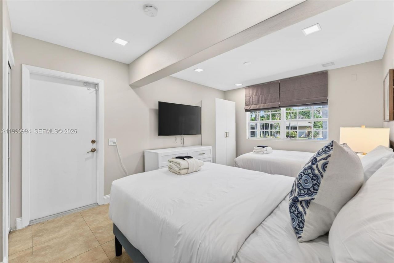 1661 Bel Air Ave , Lauderdale by the Sea, FL 33062 Photo