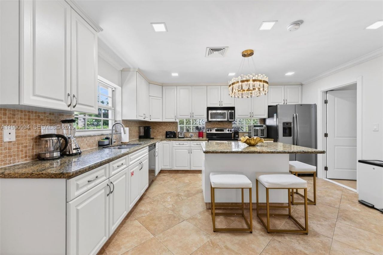 1661 Bel Air Ave , Lauderdale by the Sea, FL 33062 Photo