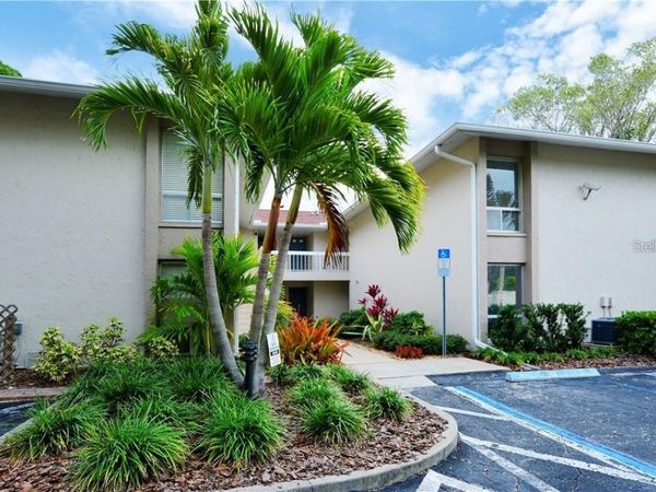 2121 WOOD STREET, Unit 201, SARASOTA, FL 34237