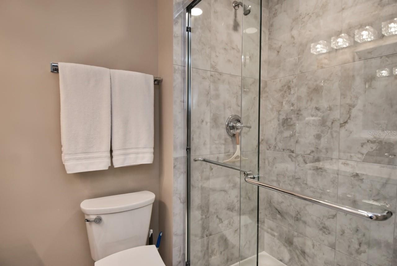 2121 Wood Street, Unit 201, Sarasota, FL 34237 Photo