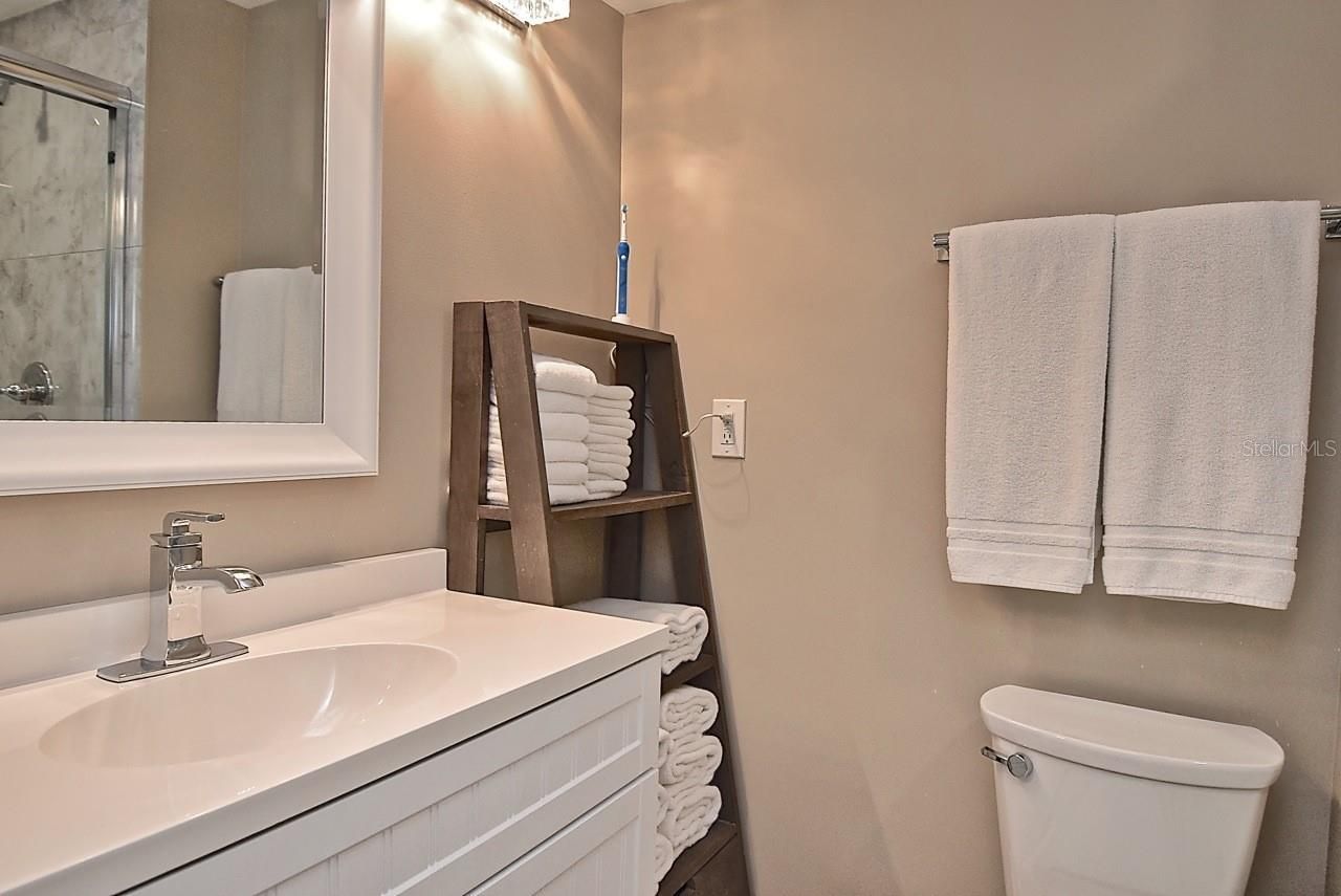 2121 Wood Street, Unit 201, Sarasota, FL 34237 Photo