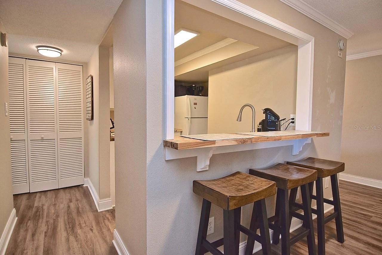 2121 Wood Street, Unit 201, Sarasota, FL 34237 Photo