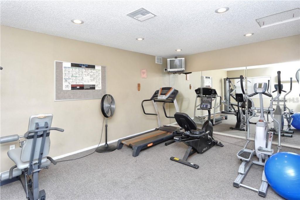 2121 Wood Street, Unit 201, Sarasota, FL 34237 Photo