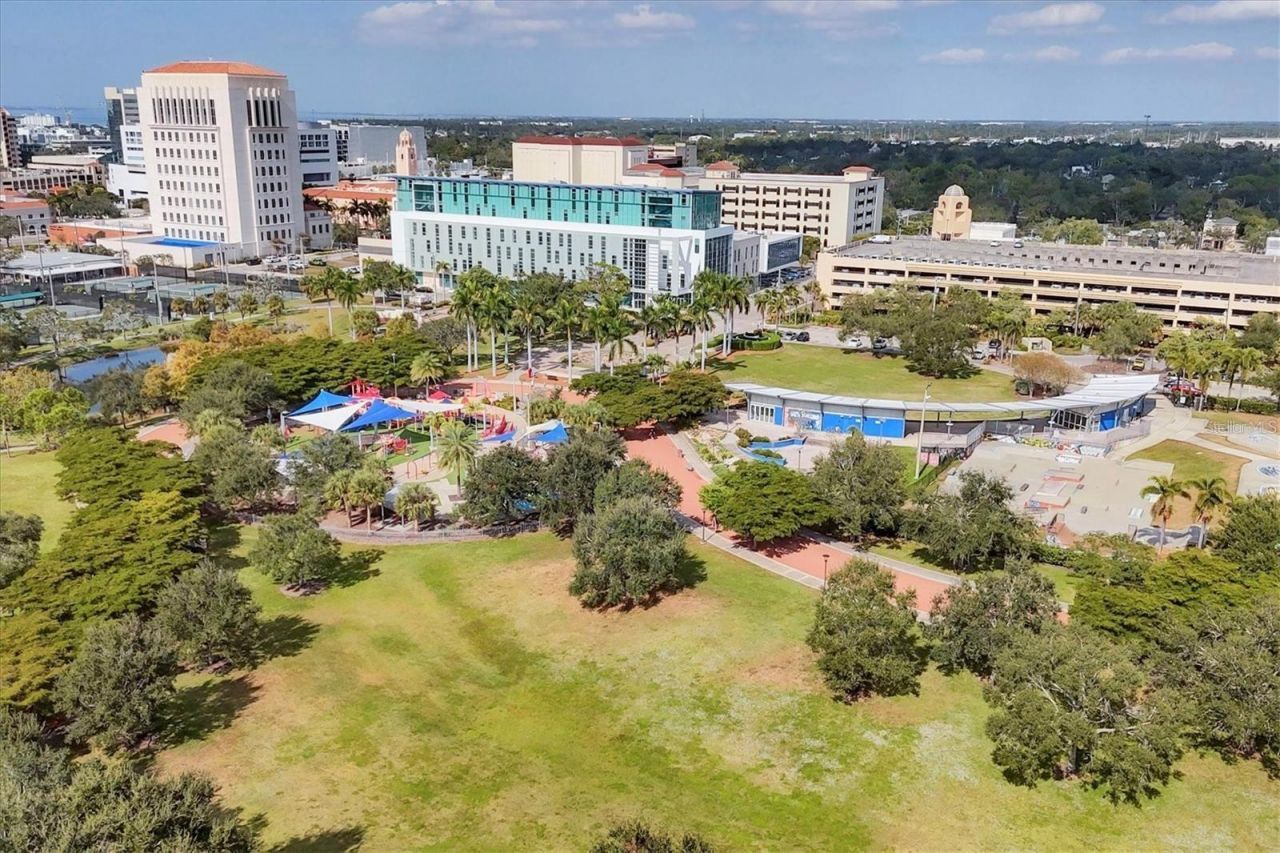 2121 Wood Street, Unit 201, Sarasota, FL 34237 Photo