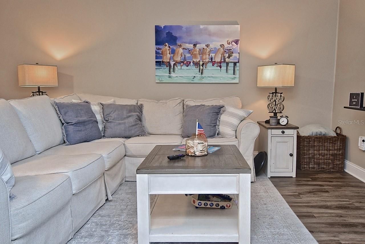 2121 Wood Street, Unit 201, Sarasota, FL 34237 Photo