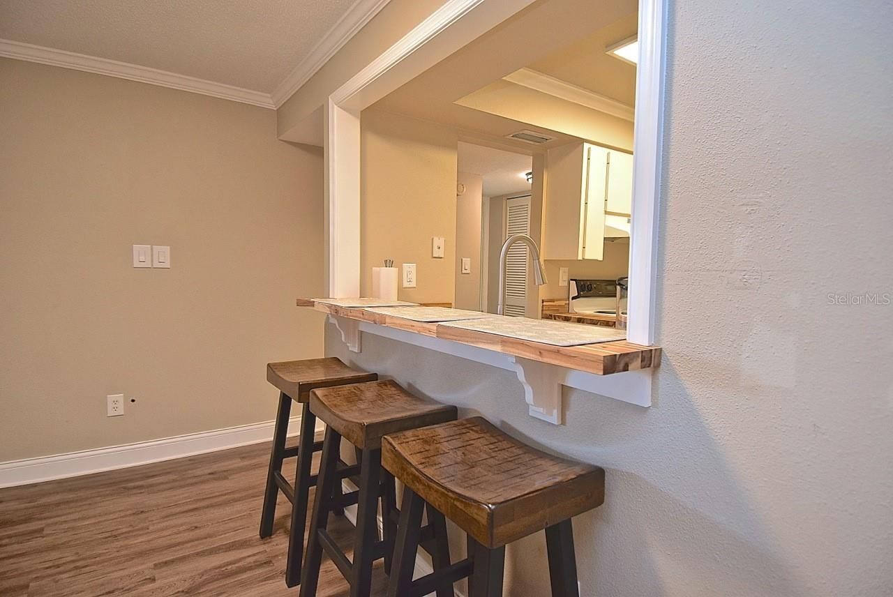 2121 Wood Street, Unit 201, Sarasota, FL 34237 Photo