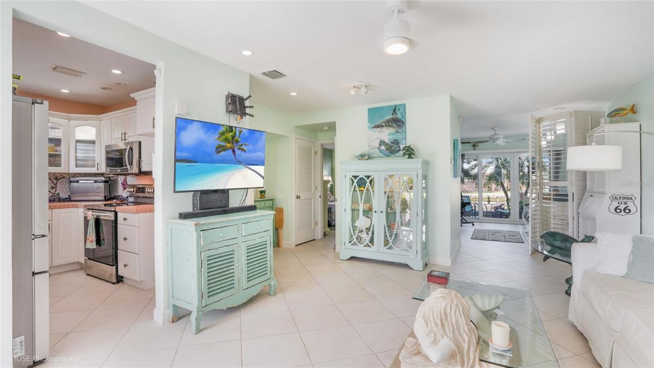 535 Hendricks Isle, Unit 108, Fort Lauderdale, FL 33301 Photo