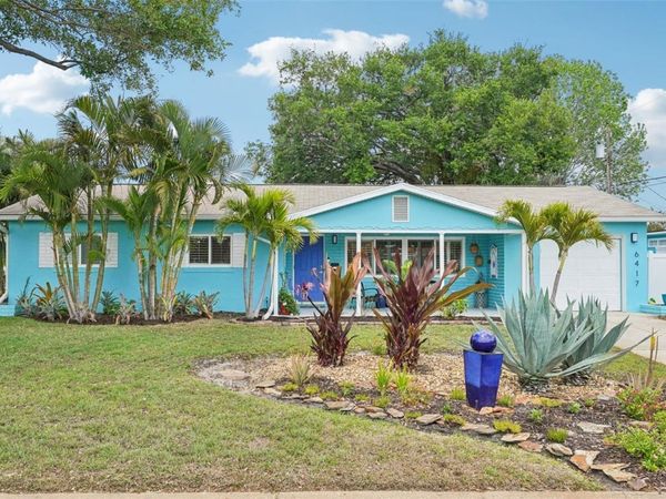 6417 24TH AVENUE N, ST PETERSBURG, FL 33710