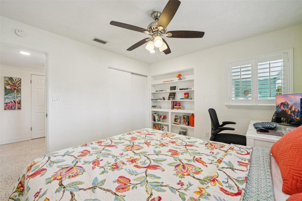 6417 24th Avenue N, Saint Petersburg, FL 33710 Photo