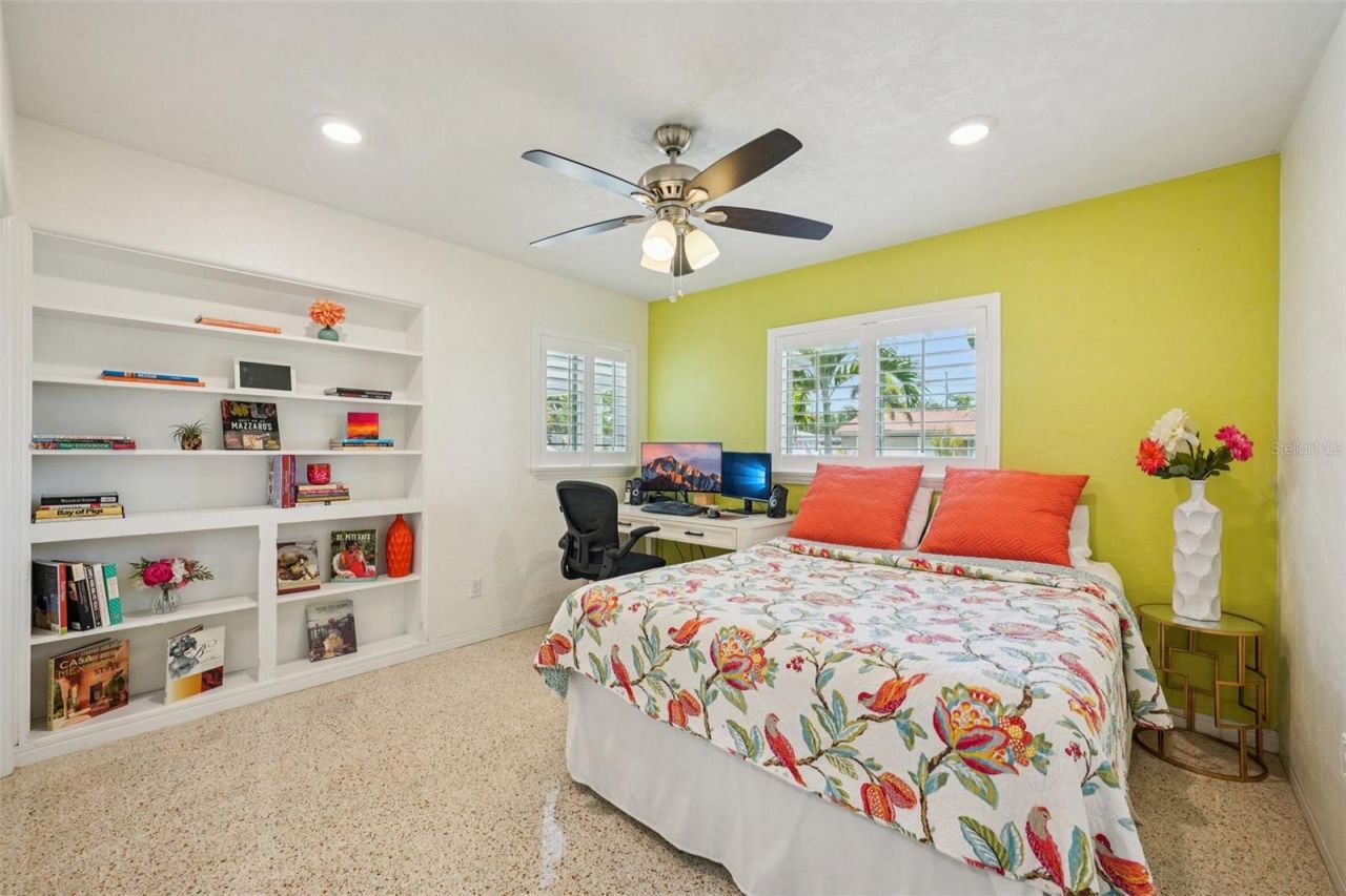 6417 24th Avenue N, Saint Petersburg, FL 33710 Photo