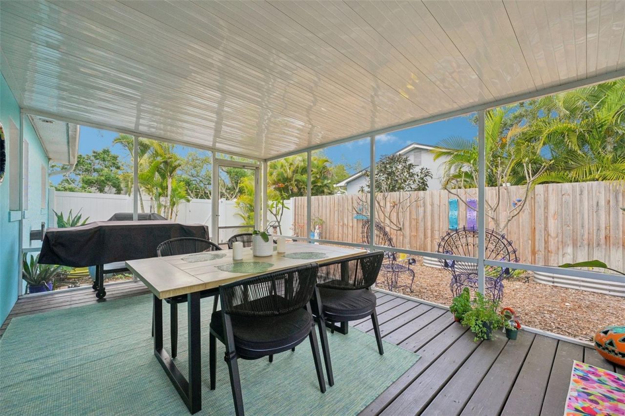 6417 24th Avenue N, Saint Petersburg, FL 33710 Photo