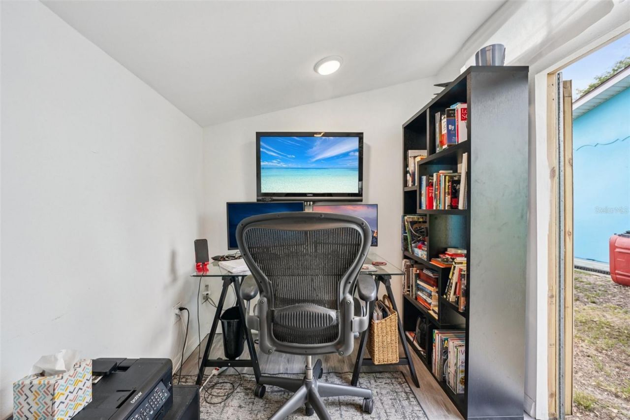 6417 24th Avenue N, Saint Petersburg, FL 33710 Photo