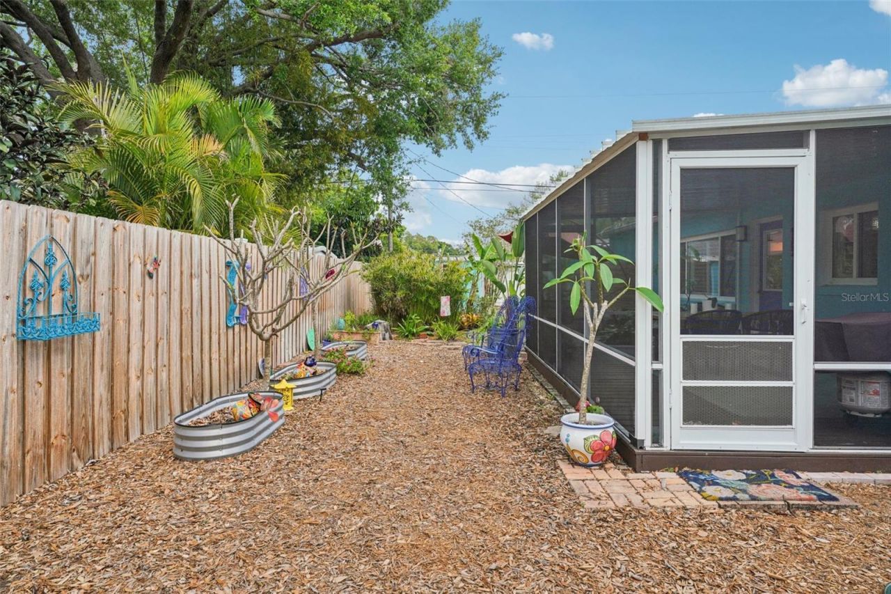 6417 24th Avenue N, Saint Petersburg, FL 33710 Photo