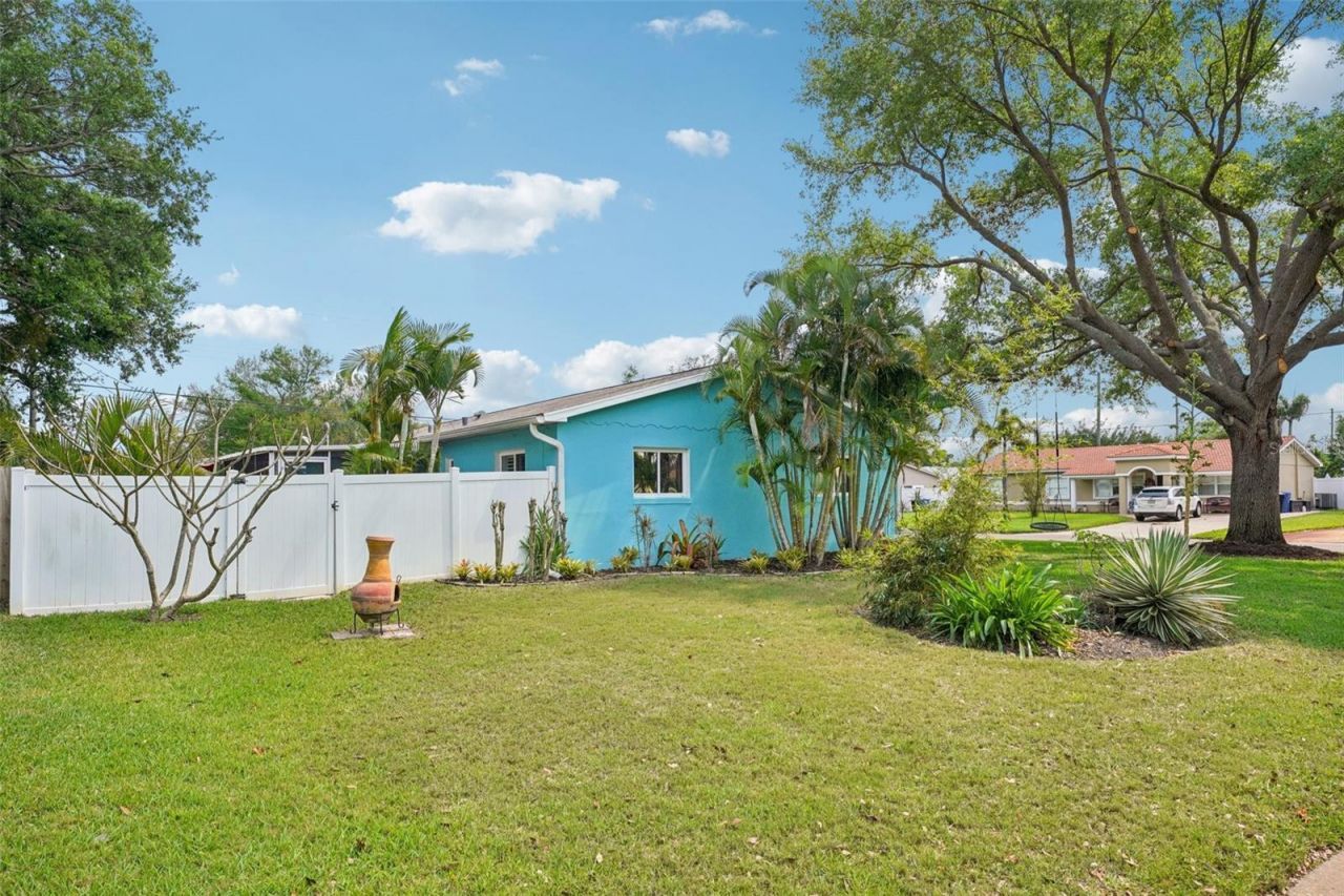 6417 24th Avenue N, Saint Petersburg, FL 33710 Photo