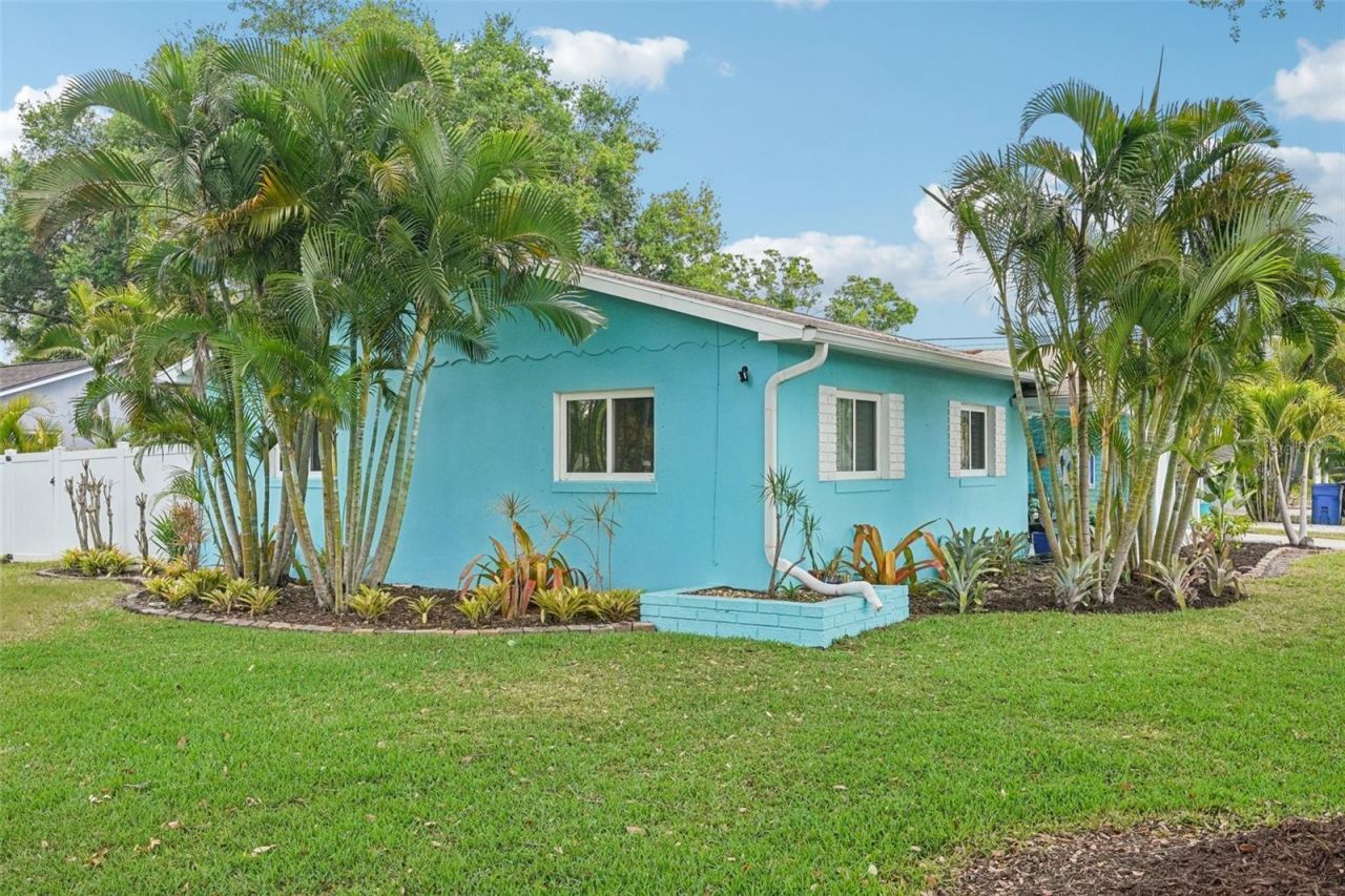 6417 24th Avenue N, Saint Petersburg, FL 33710 Photo