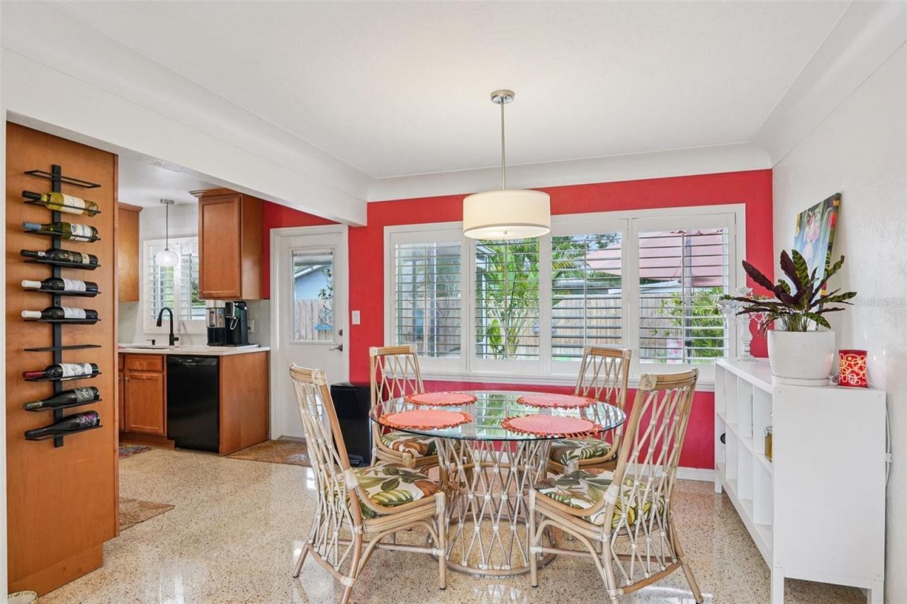 6417 24th Avenue N, Saint Petersburg, FL 33710 Photo