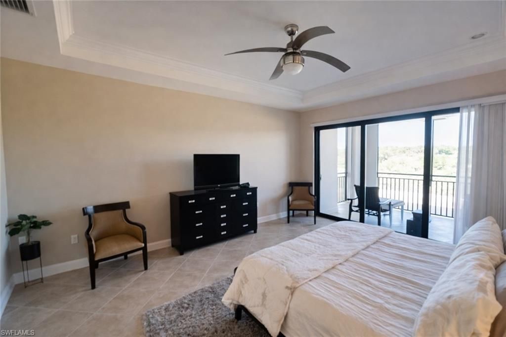 2547 Marquesa Royale Ln, Unit 3-201, Naples, FL 34109 Photo