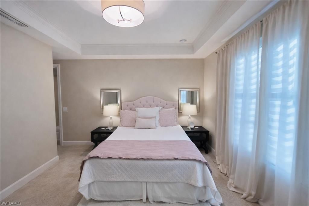 2547 Marquesa Royale Ln, Unit 3-201, Naples, FL 34109 Photo