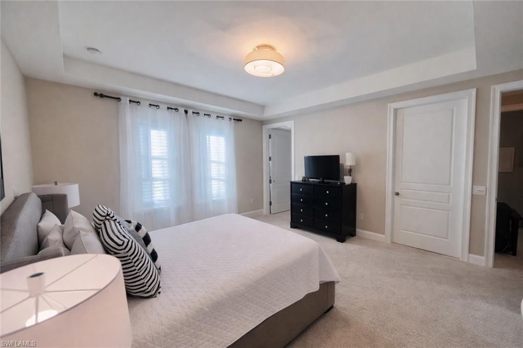 2547 Marquesa Royale Ln, Unit 3-201, Naples, FL 34109 Photo