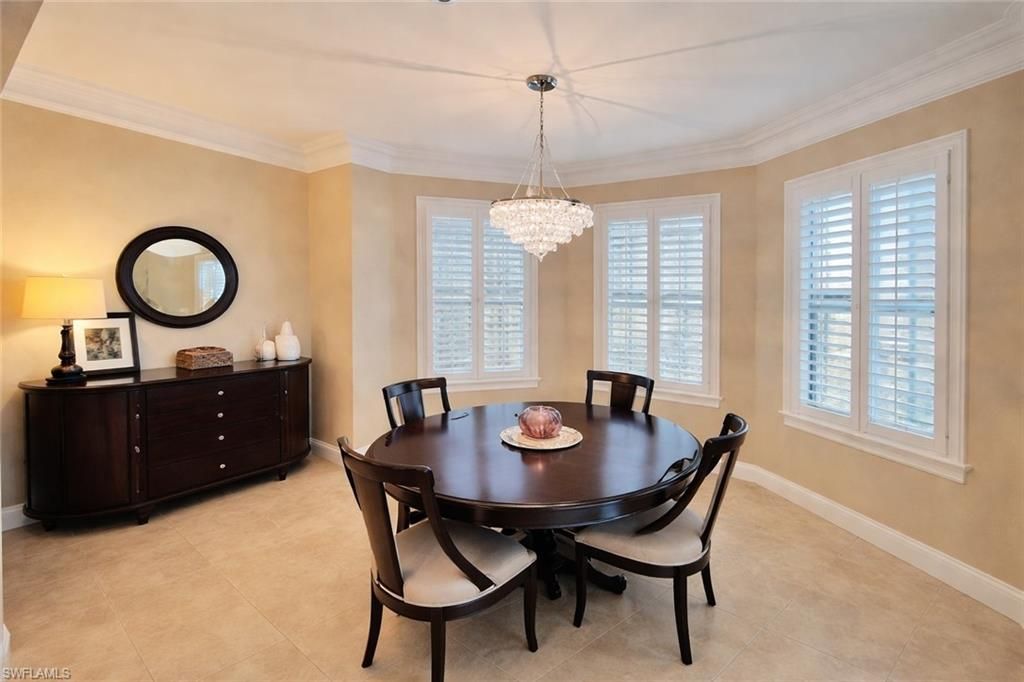 2547 Marquesa Royale Ln, Unit 3-201, Naples, FL 34109 Photo