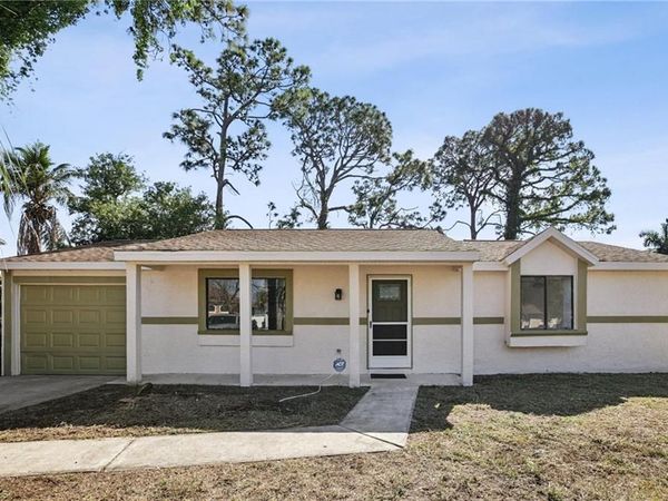 17413 Lee RD, FORT MYERS, FL 33967