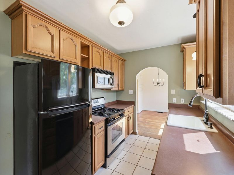 59 S Heath Lane, West Jefferson, OH 43162 Photo 10