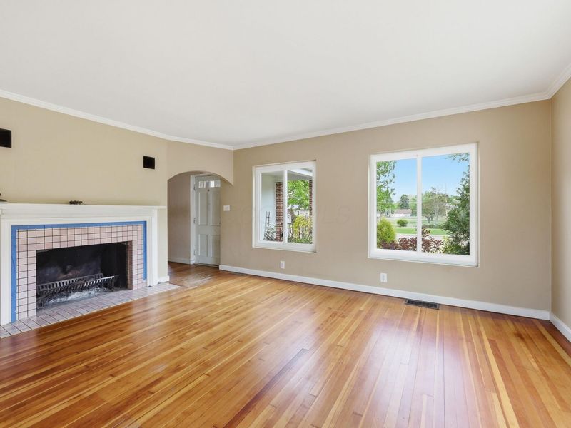 59 S Heath Lane, West Jefferson, OH 43162 Photo 5