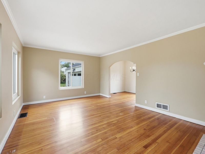 59 S Heath Lane, West Jefferson, OH 43162 Photo 7