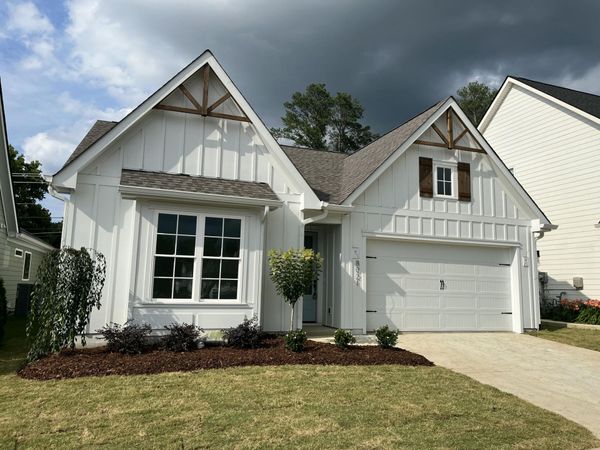 8021 Lemonade Street, Chattanooga, TN 37421
